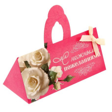 Мыльные лепестки в коробке-сумочке 